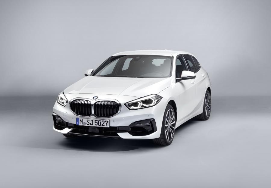  BMW 118i Sportline (F40) 2019 года  (WW) (фото 45 из 81)